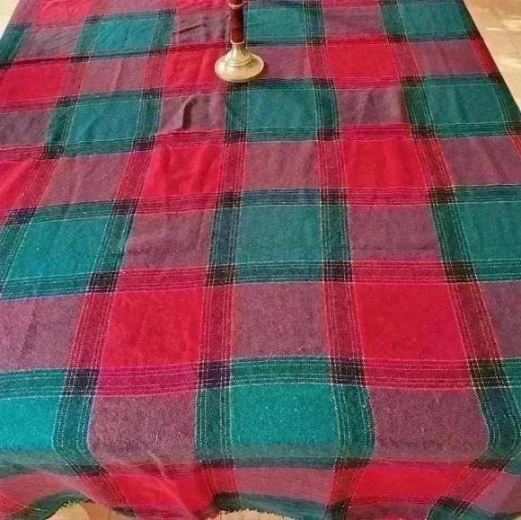 Red and Green Plaid Tablecloth-57x 80 - Picture 1 of 3